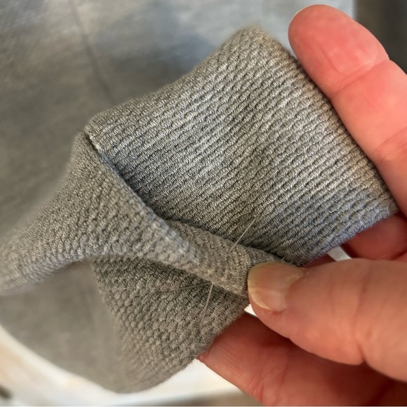 Tommy Hilfiger Textured Gray Ribbon Trim Blazer. Size 4. - Picture 8 of 16